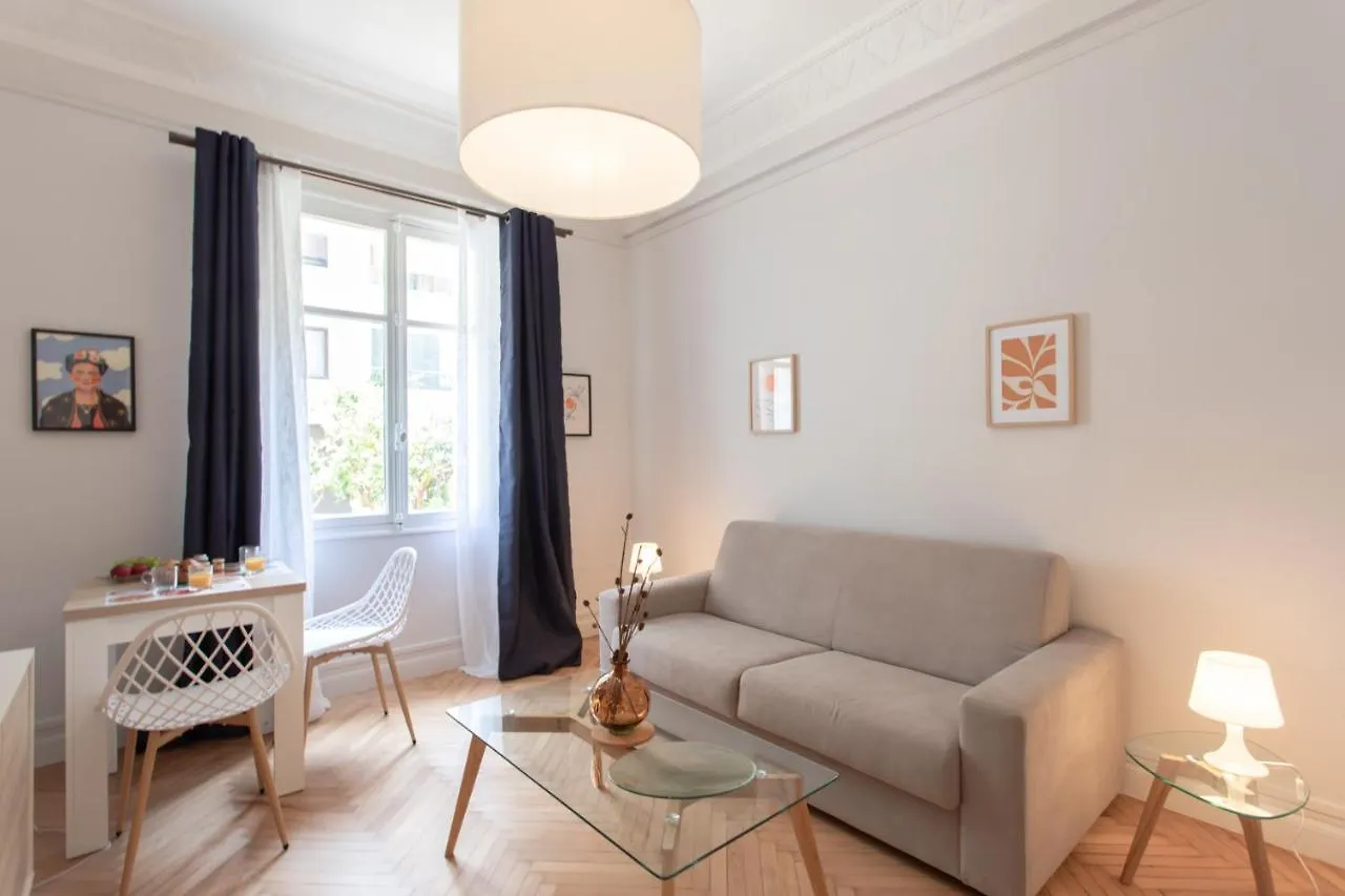 26 Nice Parc Imperial Studio